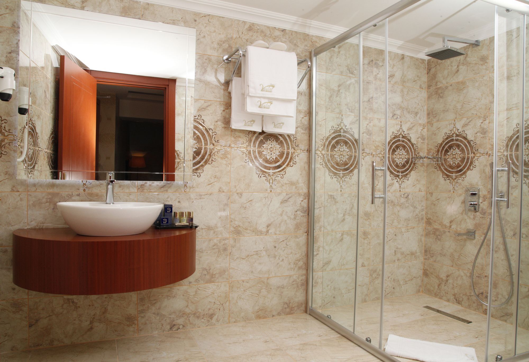 Grand Vuslat Otel